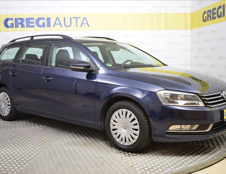 Volkswagen Passat Kombi 2,0 l 103 kw