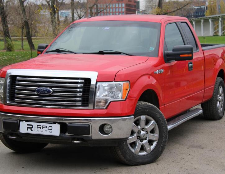 Ford F-150 3