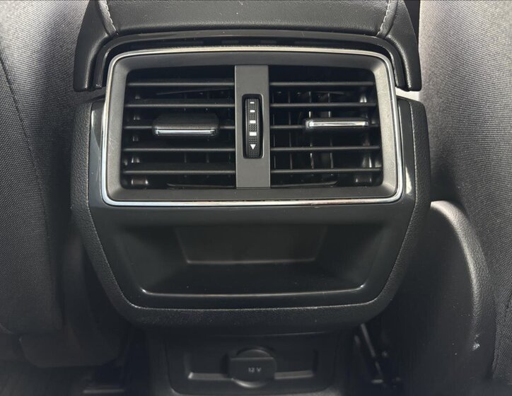 Škoda Karoq Kombi 1,5 l 110 kw