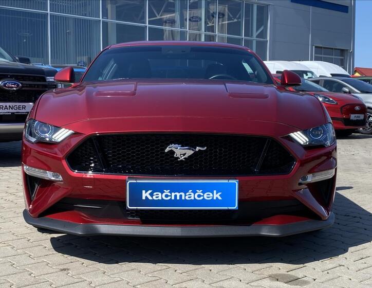 Ford Mustang 8