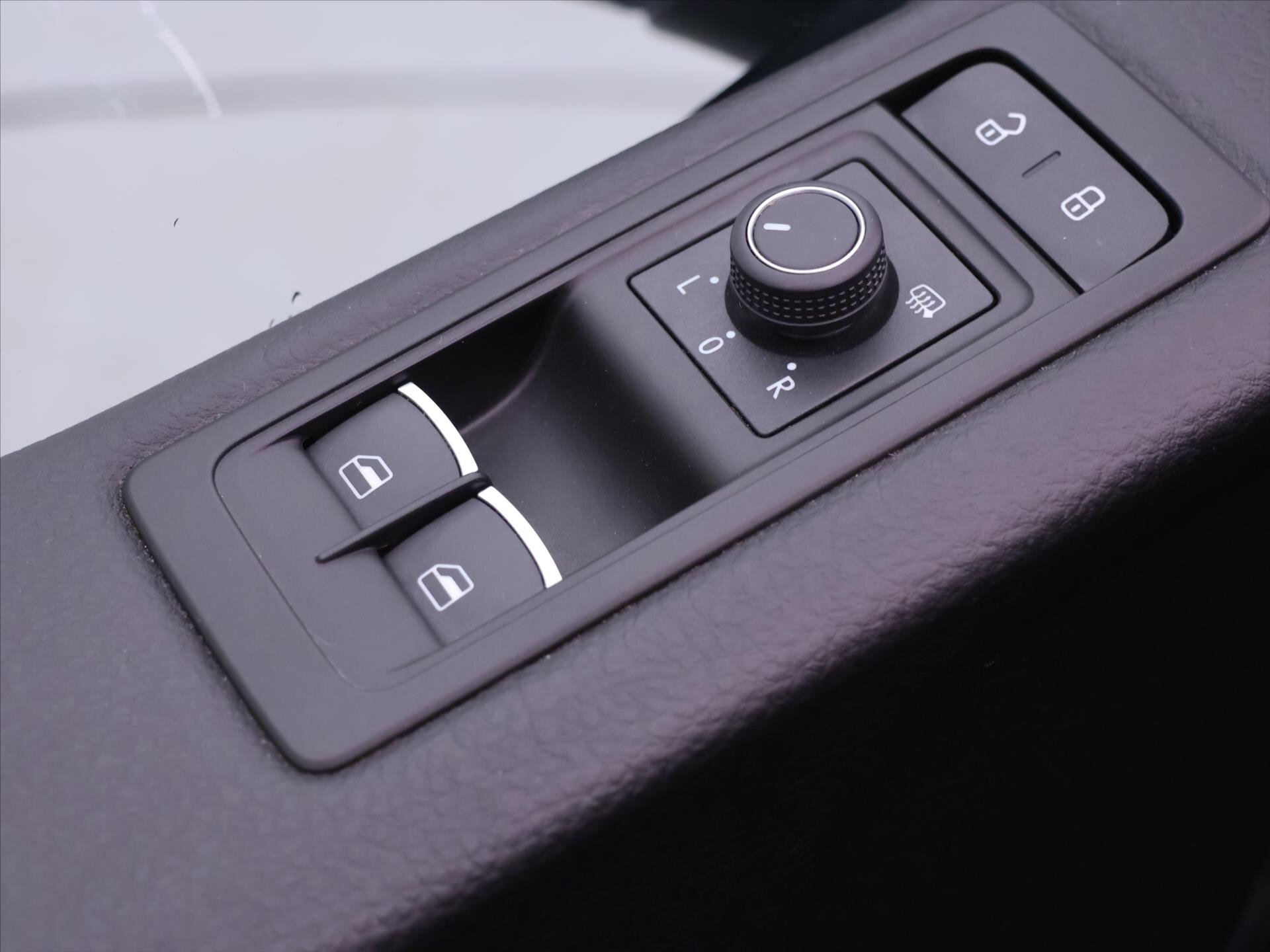 Volkswagen Multivan Kombi 2,0 l 146 kw