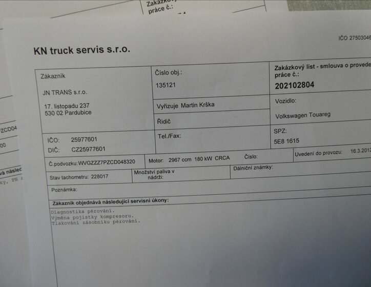 Volkswagen Touareg SUV / Terénní 3,0 l 180 kw