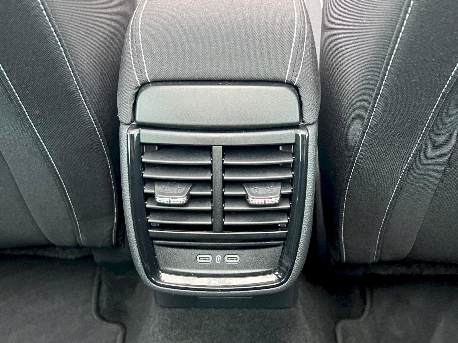 Škoda Scala Hatchback 1,0 l 85 kw