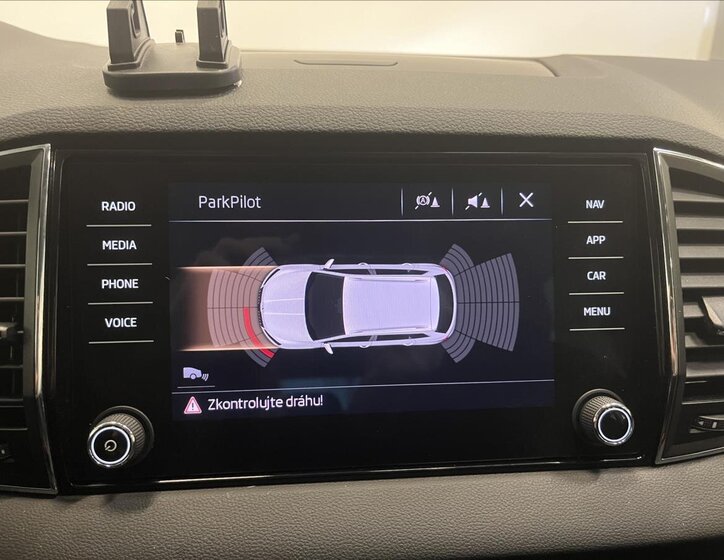 Škoda Karoq SUV / Terénní 1,5 l 110 kw