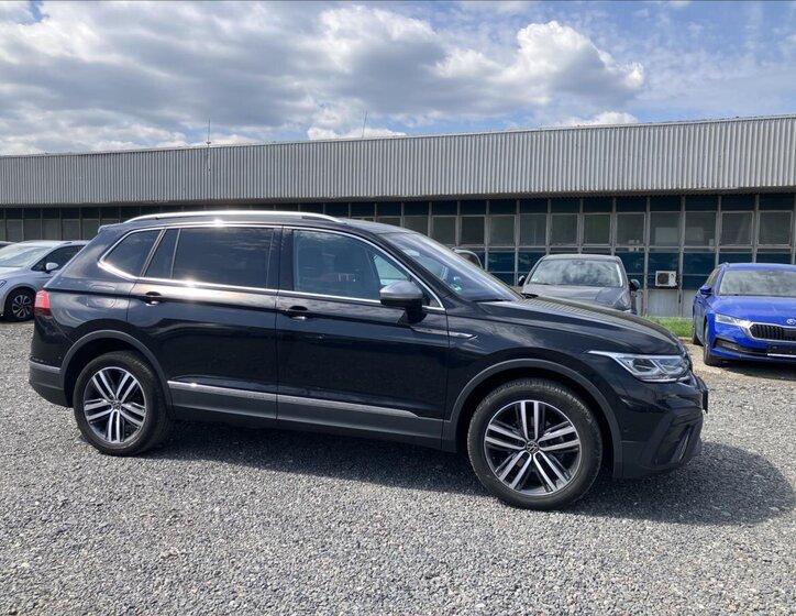Volkswagen Tiguan SUV / Terénní 2,0 l 110 kw