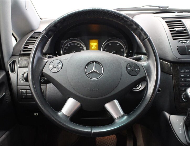 Mercedes-Benz Viano Kombi 3,0 l 165 kw