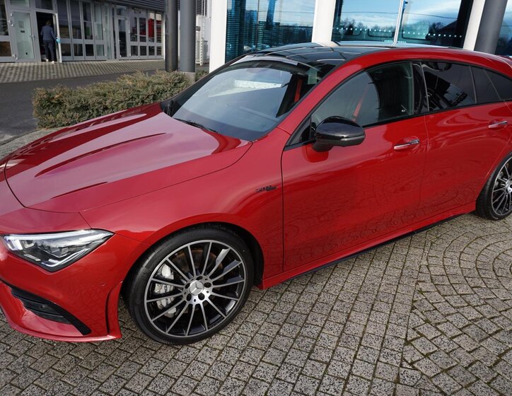 Mercedes-Benz CLA Kombi 2,0 l 225 kw