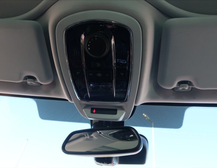 Peugeot 508 Kombi 2,0 l 120 kw