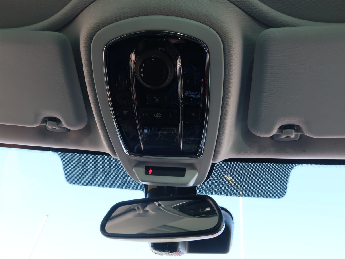 Peugeot 508 Kombi 2,0 l 120 kw