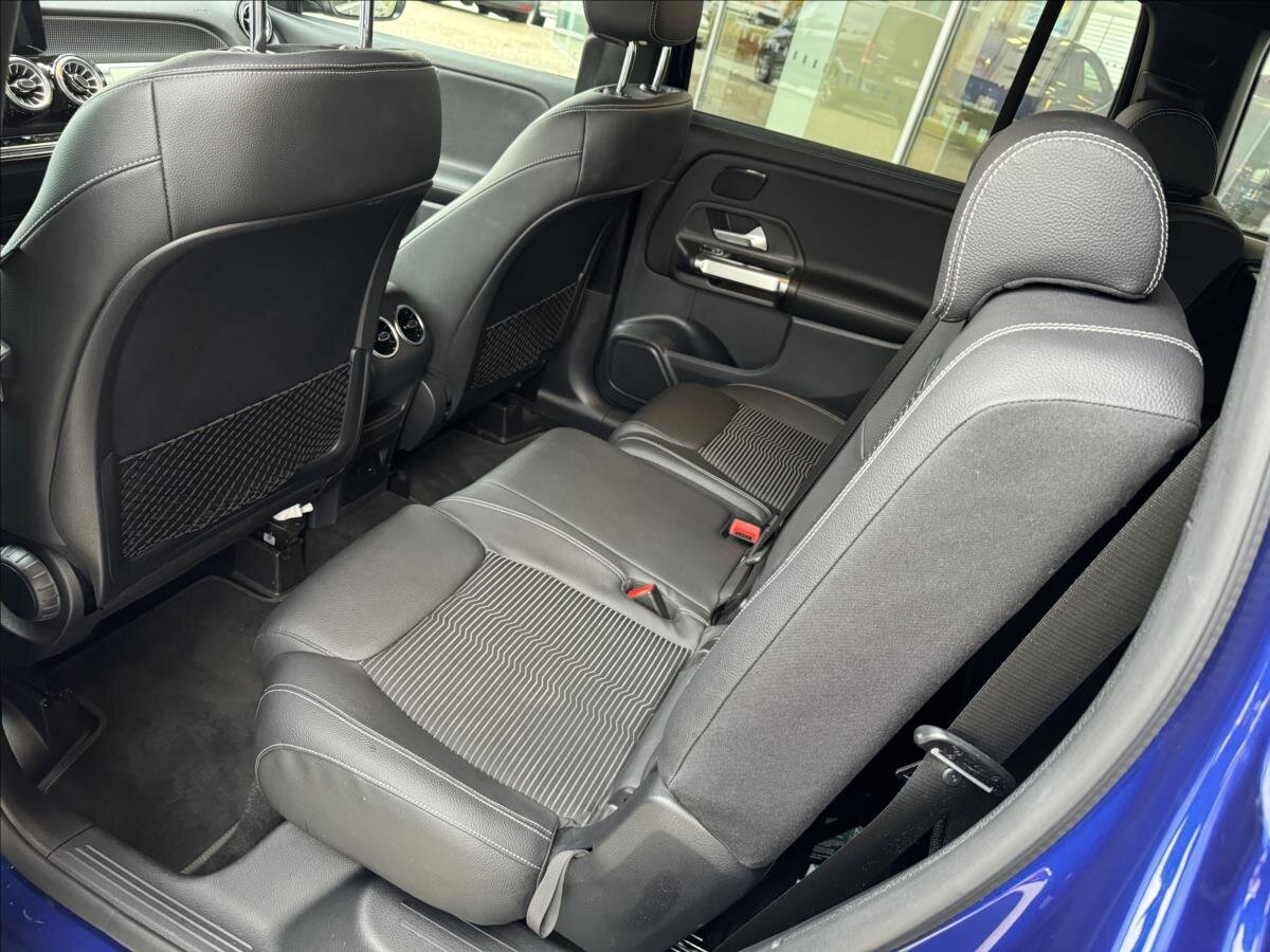 Mercedes-Benz GLB SUV 1,3 l 120 kw