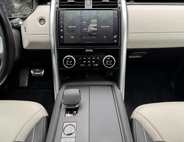 Land Rover Discovery 16