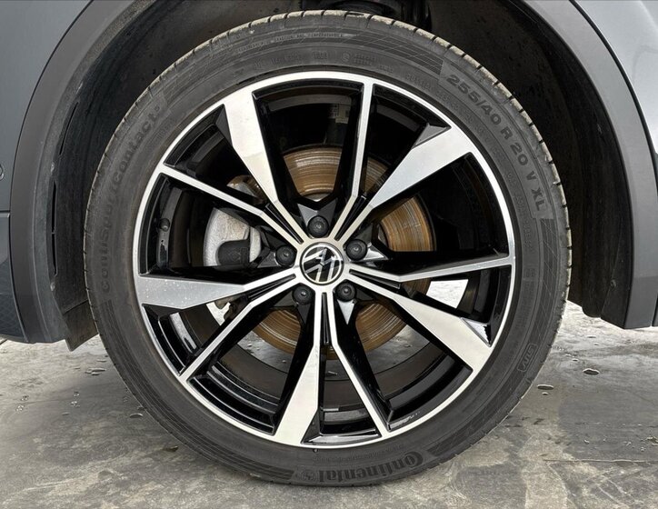 Volkswagen Tiguan SUV / Terénní 1,4 l 110 kw