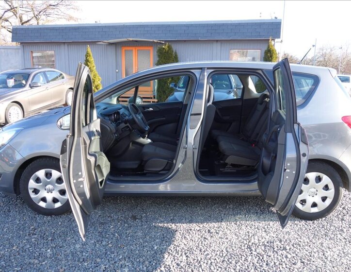 Opel Meriva MPV 1,4 l 74 kw