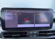 Jeep Avenger Sedan / Limuzína 1,2 l 74 kw