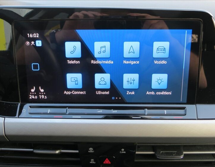 Volkswagen Golf Kombi 1,5 l 96 kw