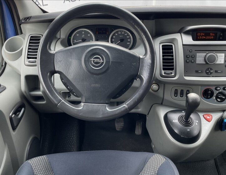 Opel Vivaro MPV 2,5 l 107 kw