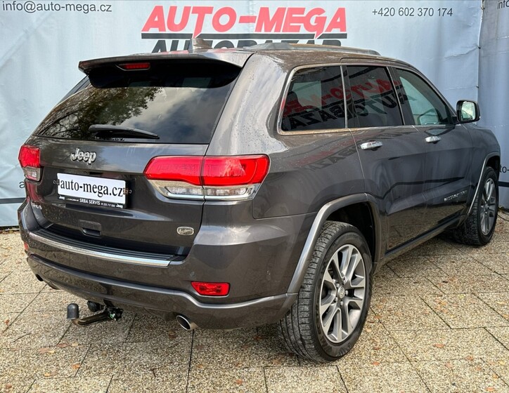 Jeep Grand Cherokee 6