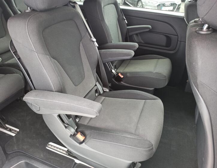 Mercedes-Benz Třídy V 17