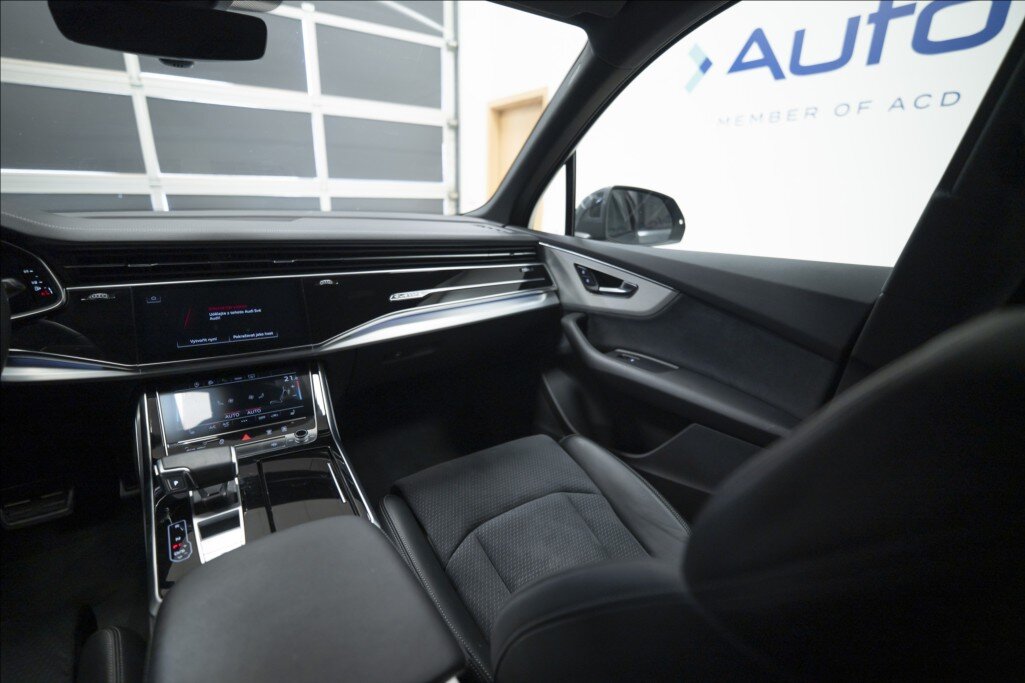 Audi Q7 SUV / Terénní 3,0 l 210 kw