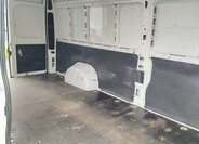 Peugeot Boxer Skříň 2,2 l 121 kw