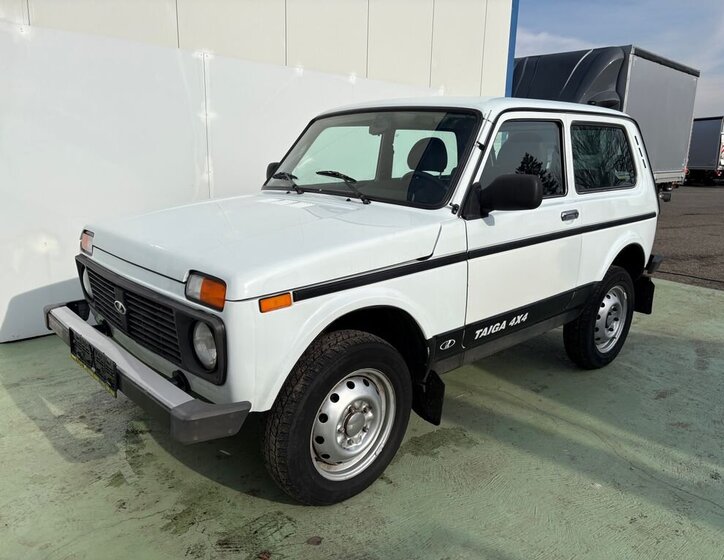 Lada Niva SUV 1,7 l 61 kw