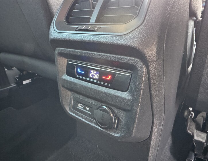 Volkswagen Tiguan 19