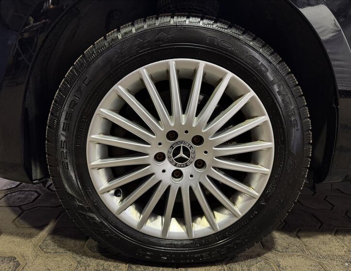 Mercedes-Benz Vito MPV 0,0 150 kw