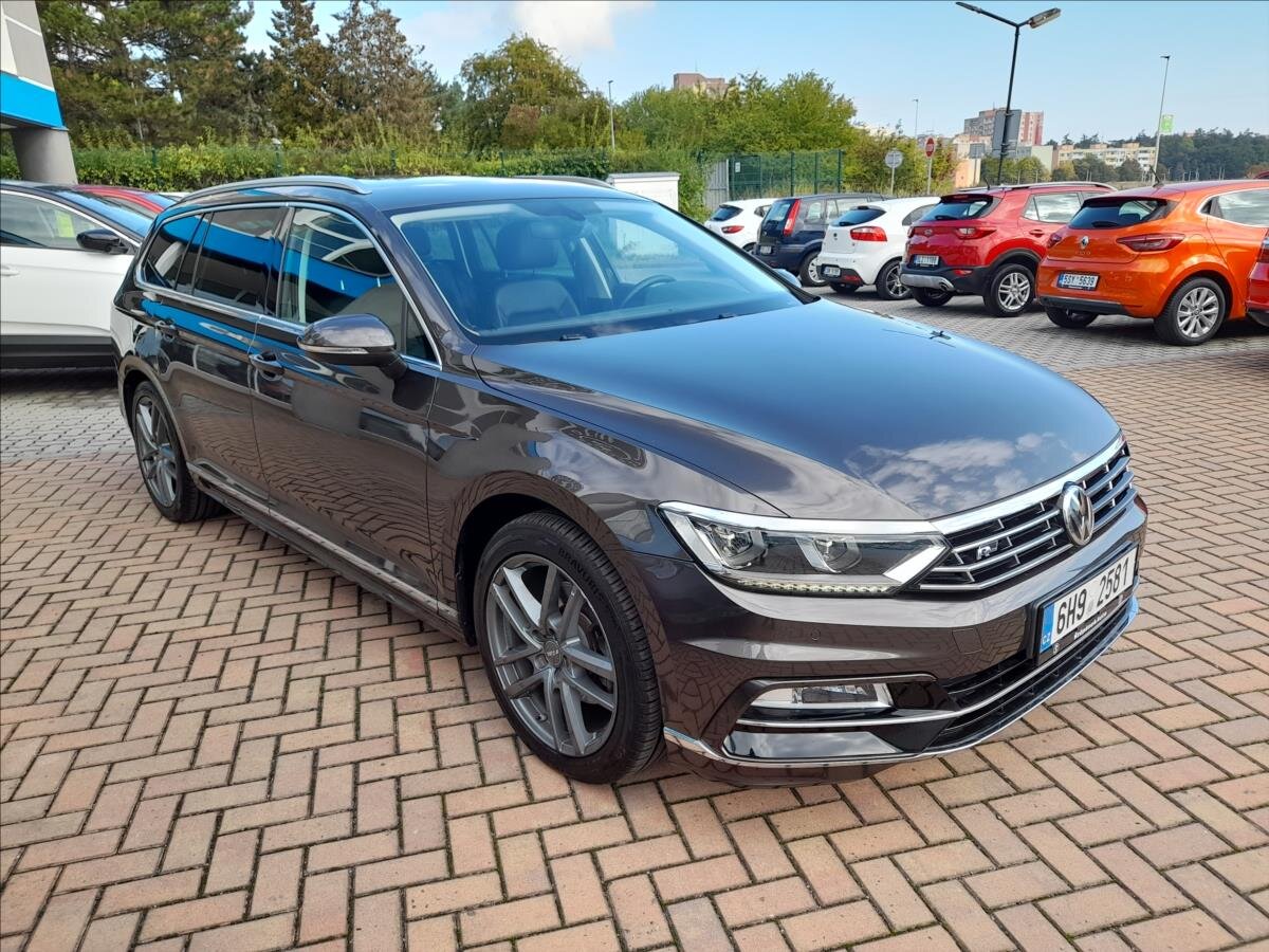 Volkswagen Passat Kombi 2,0 l 140 kw