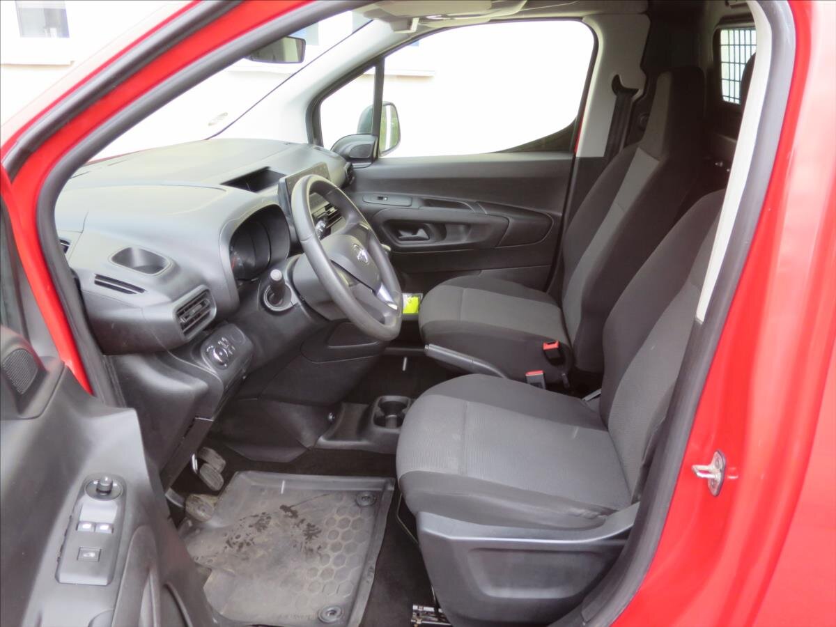 Opel Combo Ostatní 1,2 l 81 kw