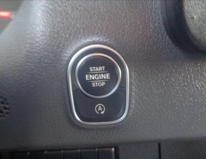 Mercedes-Benz Sprinter Skříň 2,1 l 120 kw