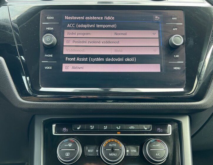 Volkswagen Touran MPV 1,4 l 110 kw