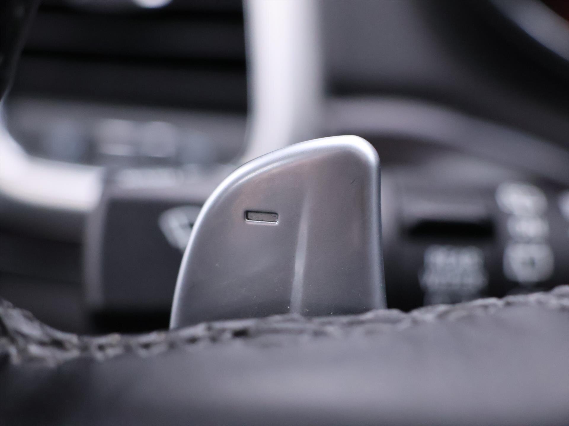 Jeep Grand Cherokee SUV 3,0 l 184 kw