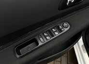 Peugeot 5008 MPV 2,0 l 120 kw