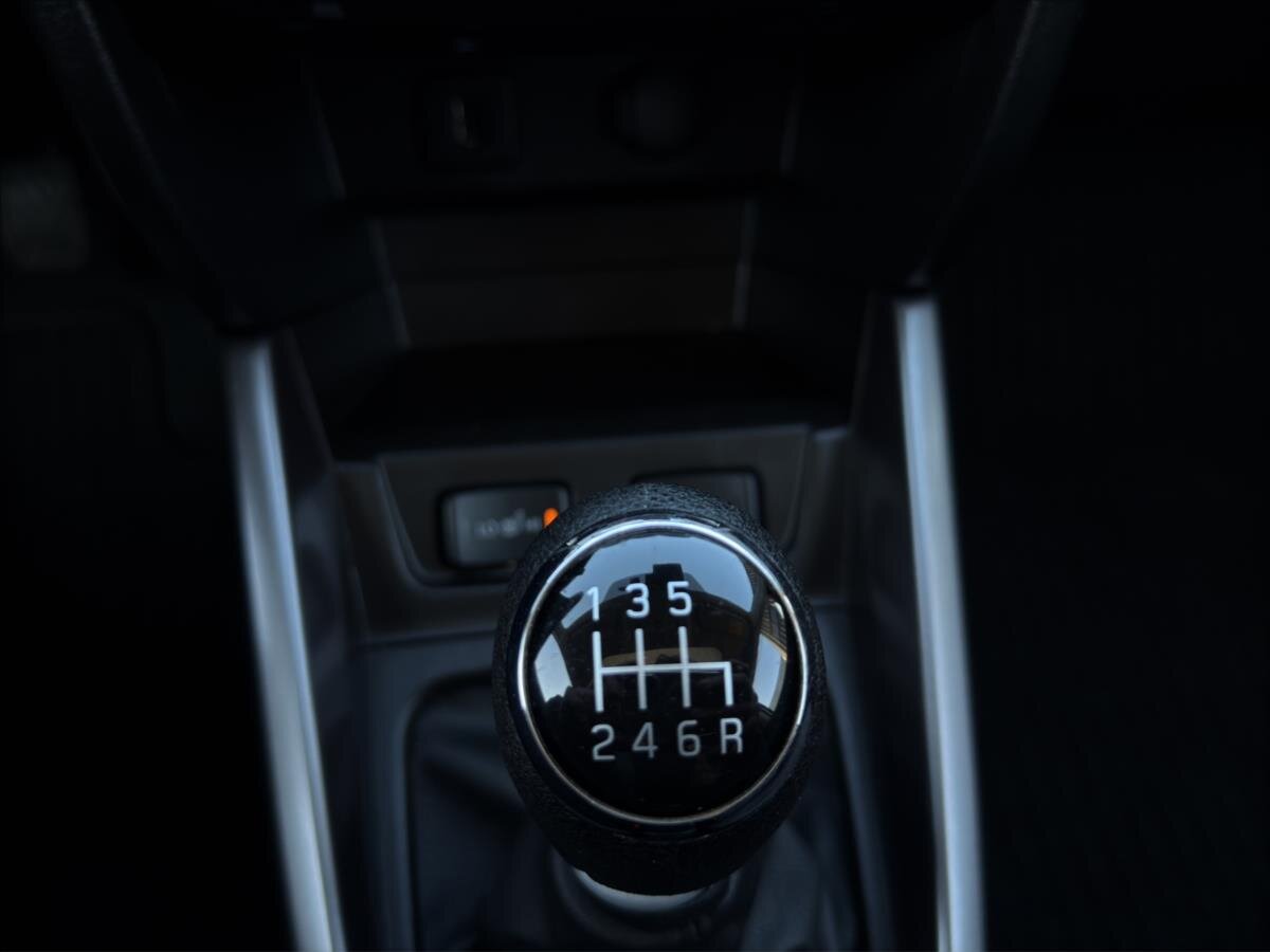 Suzuki Vitara SUV / Terénní 1,4 l 95 kw