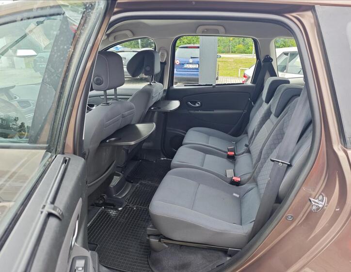 Renault Grand Scénic 11