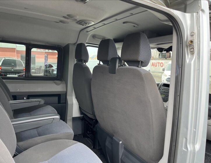 Peugeot Boxer Kombi 2,2 l 88 kw