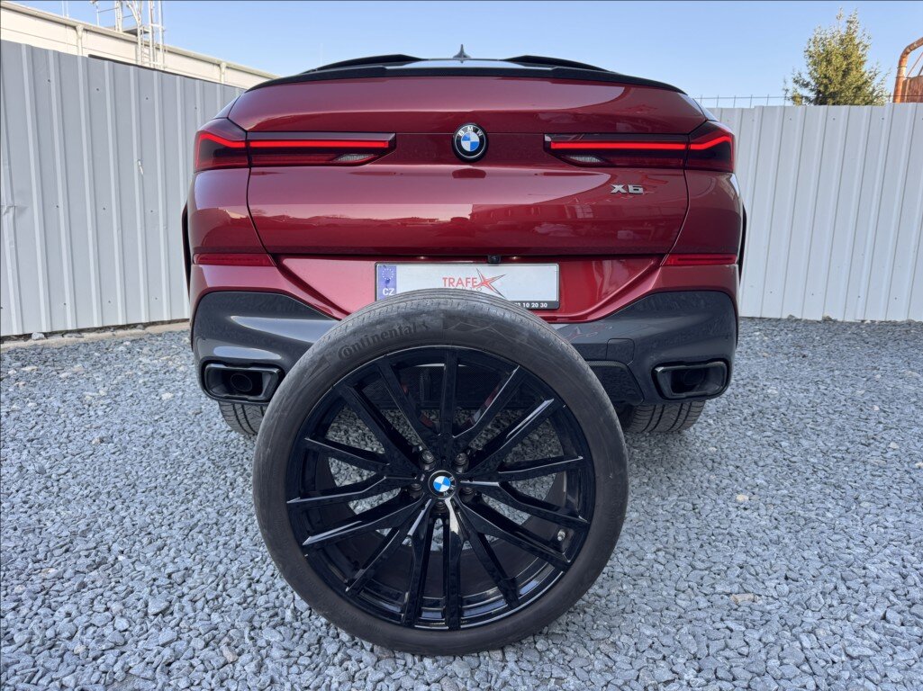 BMW X6 Sedan / Limuzína 3,0 l 210 kw