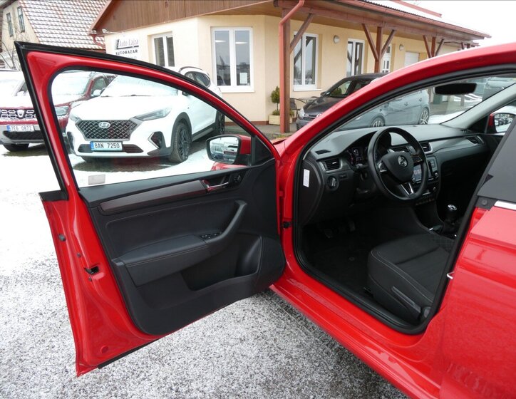 Škoda Rapid Sedan 999,0 81 kw