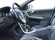Volvo XC60 16