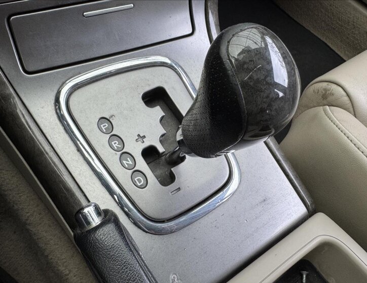 Subaru Legacy Kombi 3,0 l 180 kw