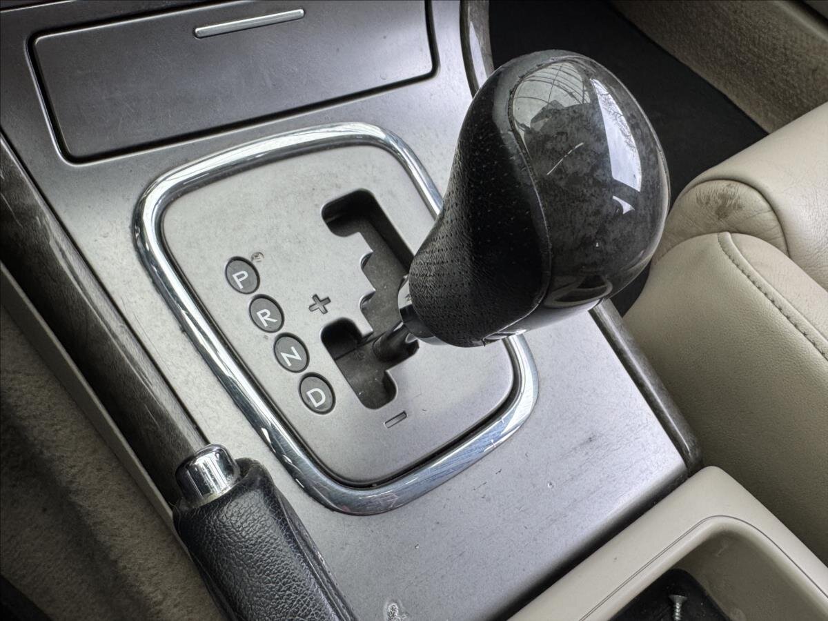 Subaru Legacy Kombi 3,0 l 180 kw