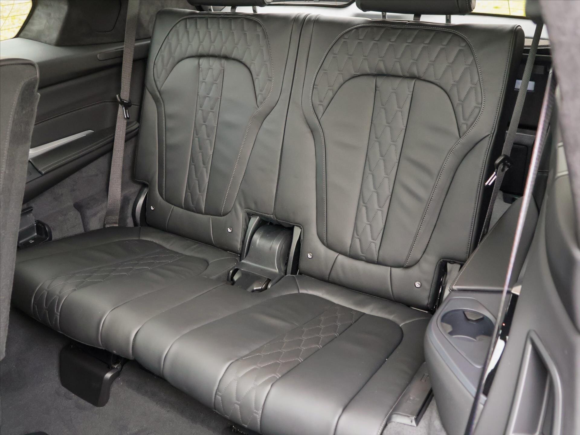 BMW X7 SUV / Terénní 3,0 l 259 kw