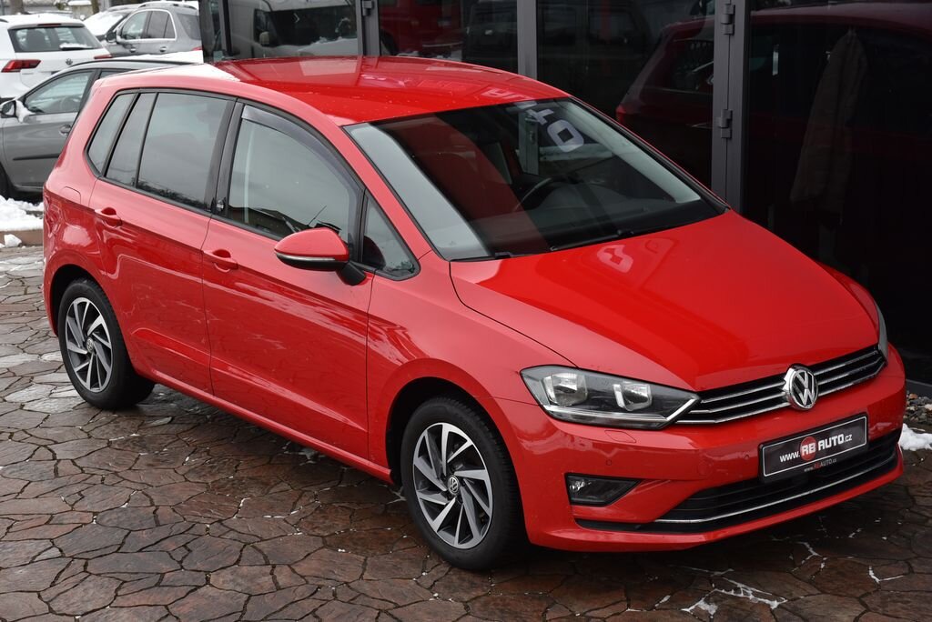 Volkswagen Golf Sportsvan MPV 1,2 l 81 kw