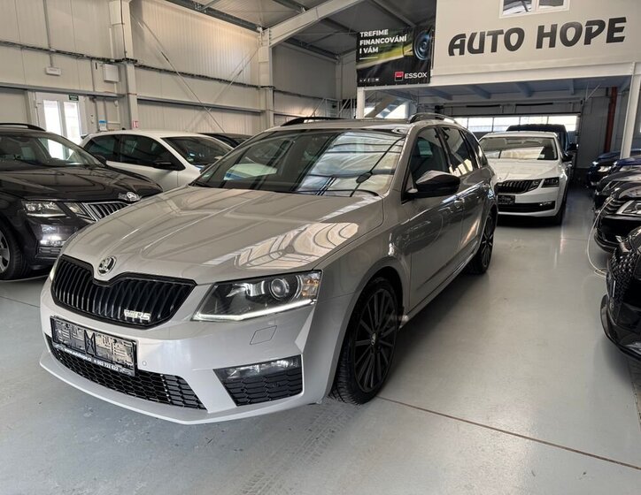 Škoda Octavia Kombi 2,0 l 162 kw