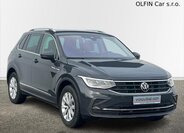 Volkswagen Tiguan 7