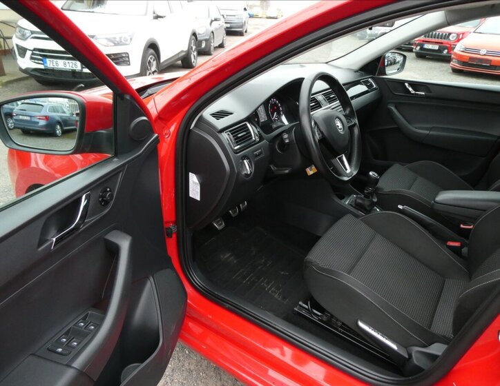 Škoda Rapid Hatchback 1,2 l 77 kw