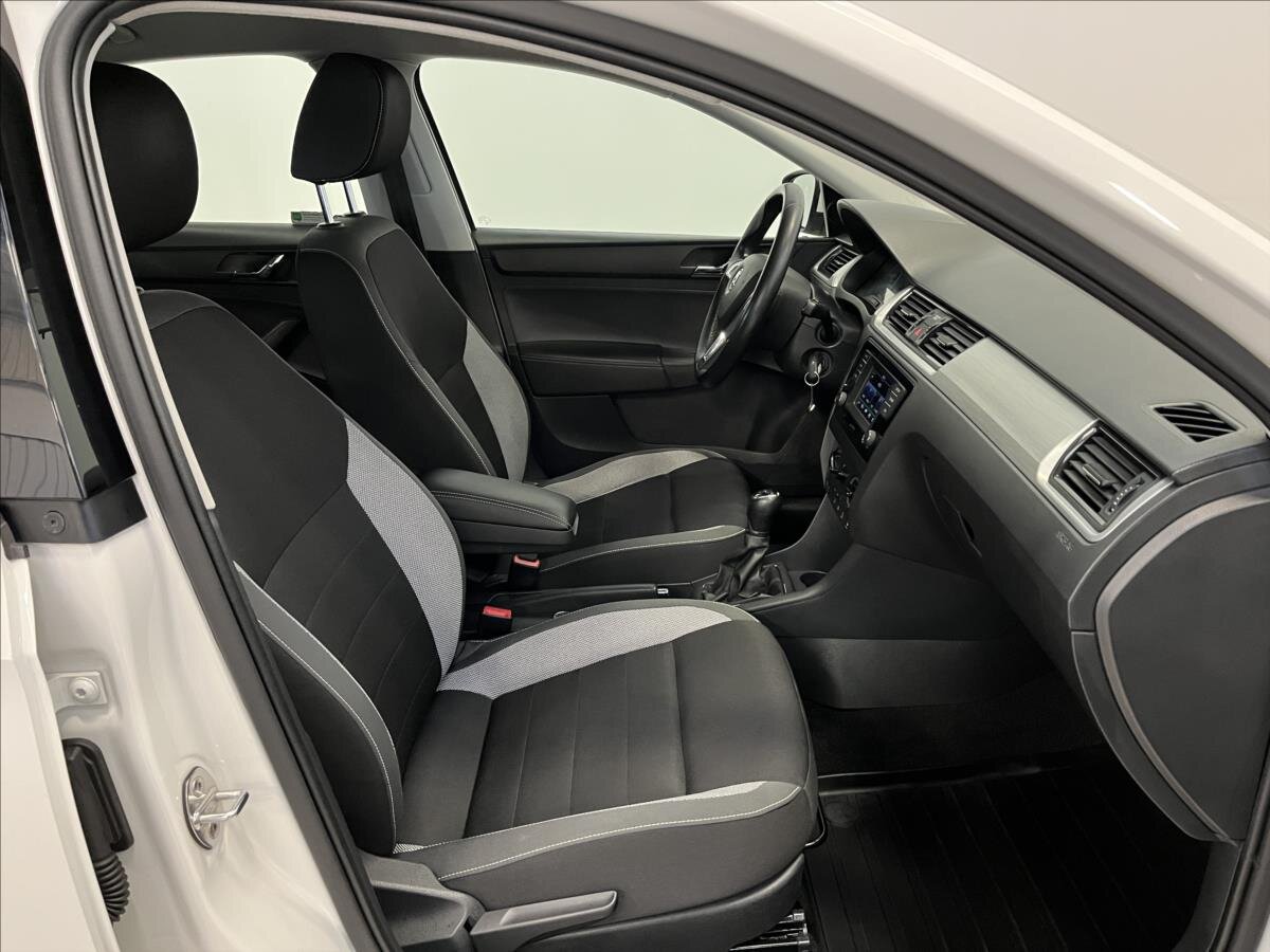 Škoda Rapid Liftback 1,2 l 66 kw