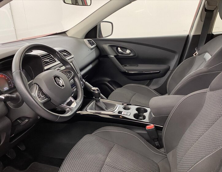 Renault Kadjar SUV 1,5 l 81 kw