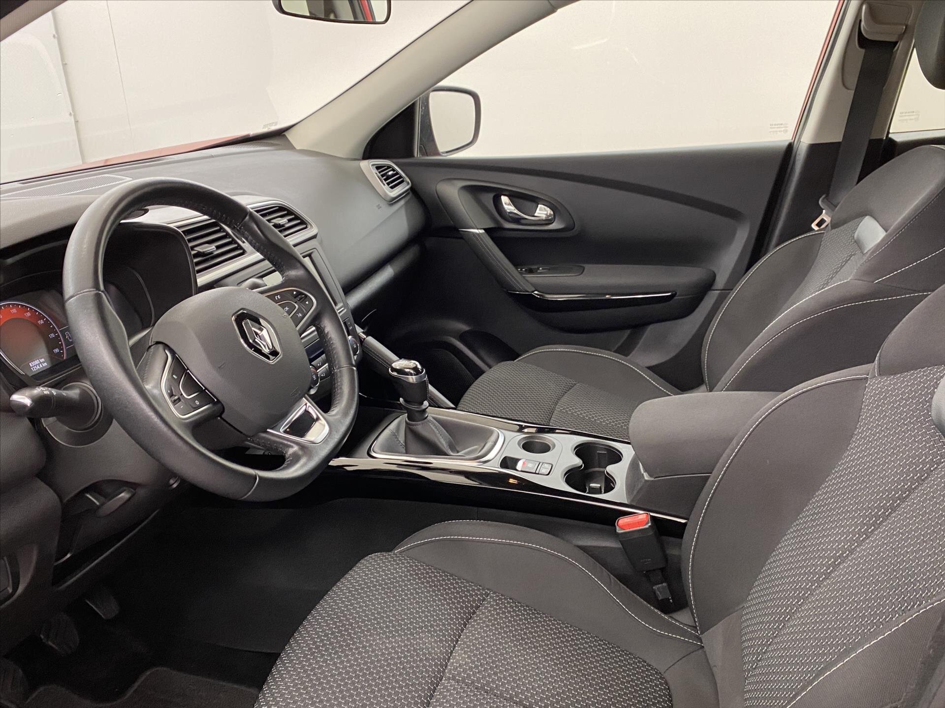 Renault Kadjar SUV 1,5 l 81 kw