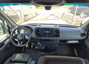 Mercedes-Benz Sprinter 18